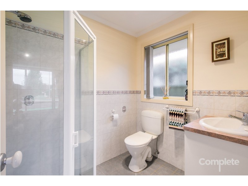 27 KING GROVE, Mount Gambier SA 5290