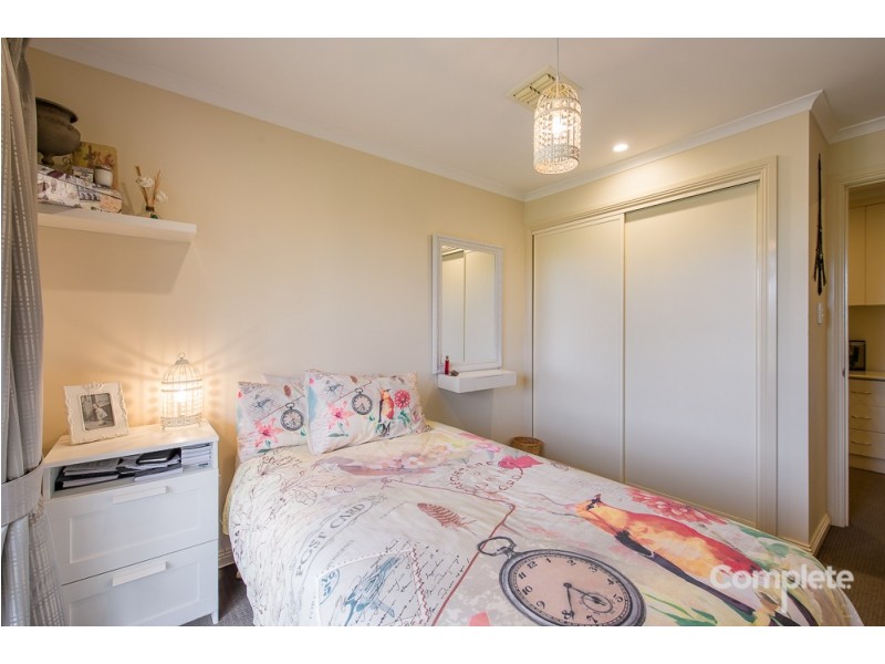 27 KING GROVE, Mount Gambier SA 5290