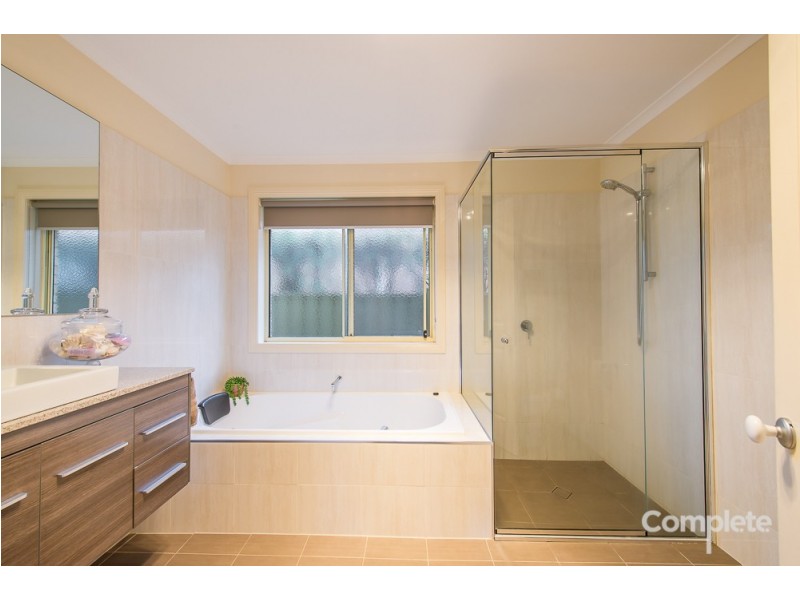 27 KING GROVE, Mount Gambier SA 5290