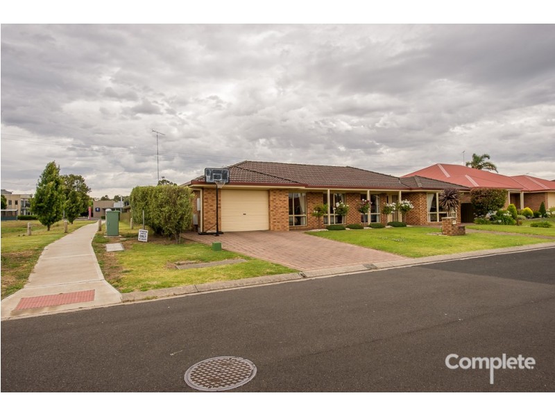 27 KING GROVE, Mount Gambier SA 5290