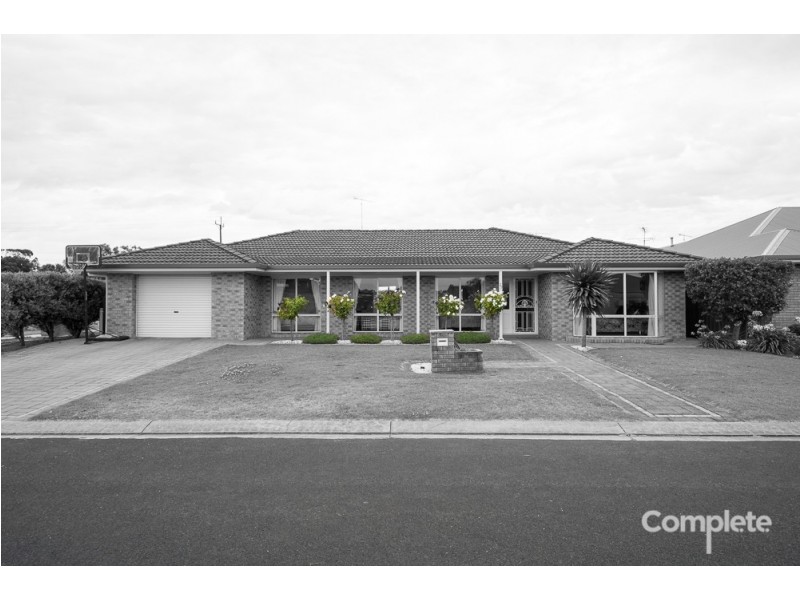 27 KING GROVE, Mount Gambier SA 5290