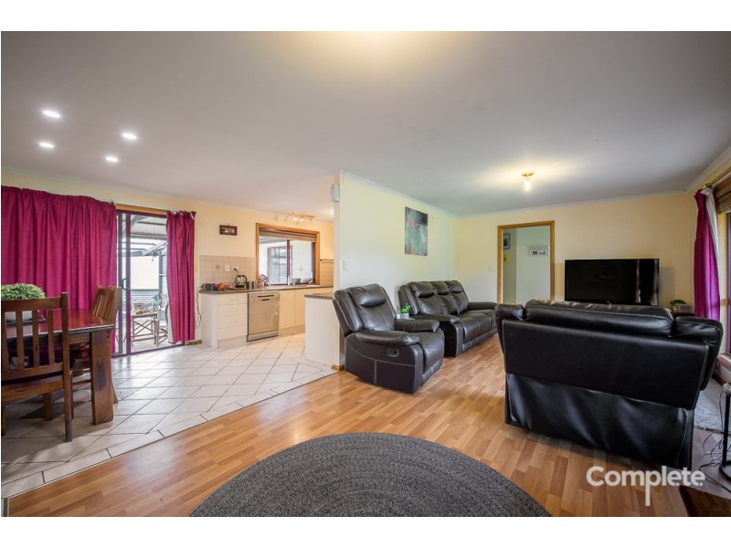 2 BILL JAMES COURT, Compton SA 5291
