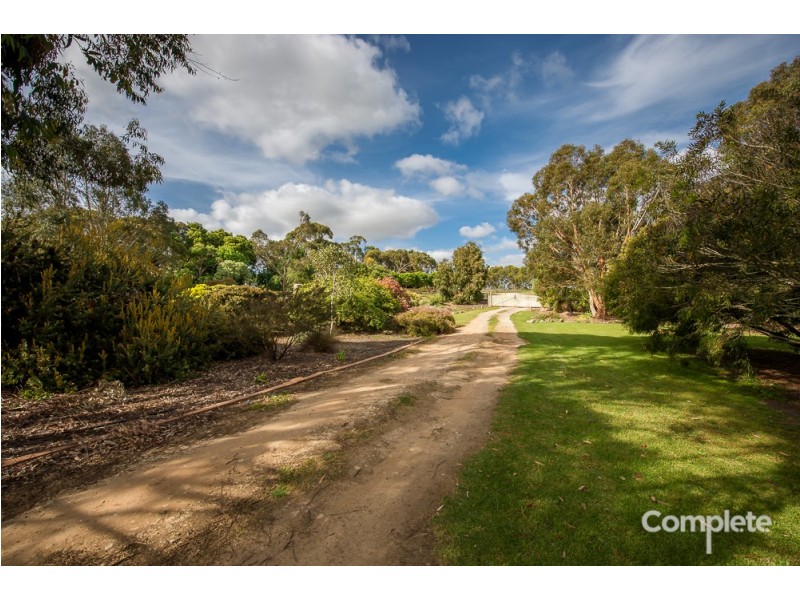 2 BILL JAMES COURT, Compton SA 5291