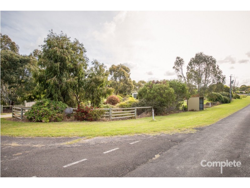 2 BILL JAMES COURT, Compton SA 5291
