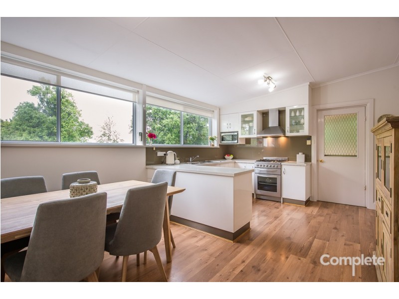 93 BAY ROAD, Mount Gambier SA 5290