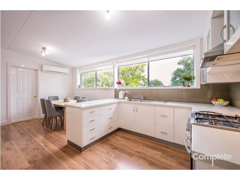 93 BAY ROAD, Mount Gambier SA 5290