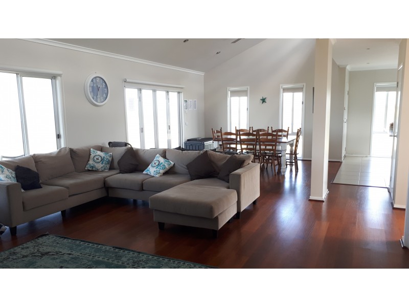 1108 EIGHT MILE CREEK ROAD, Eight Mile Creek SA 5291