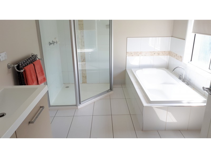 1108 EIGHT MILE CREEK ROAD, Eight Mile Creek SA 5291