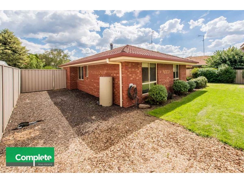1/17 Elle Court, Mount Gambier SA 5290