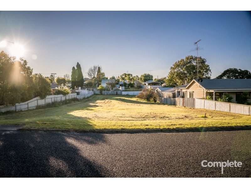 13 SECOND AVENUE, Naracoorte SA 5271
