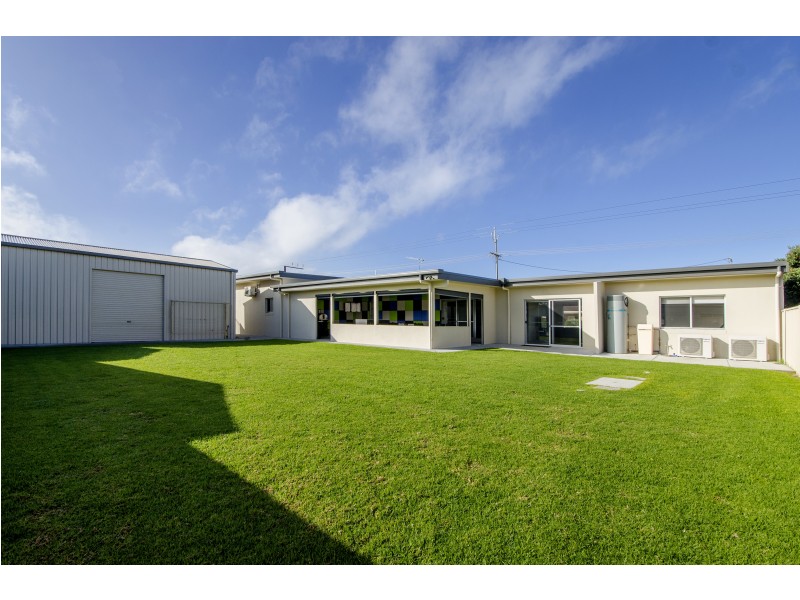 86 MEYLIN STREET, Port Macdonnell SA 5291