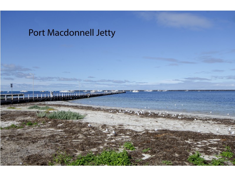 86 MEYLIN STREET, Port Macdonnell SA 5291