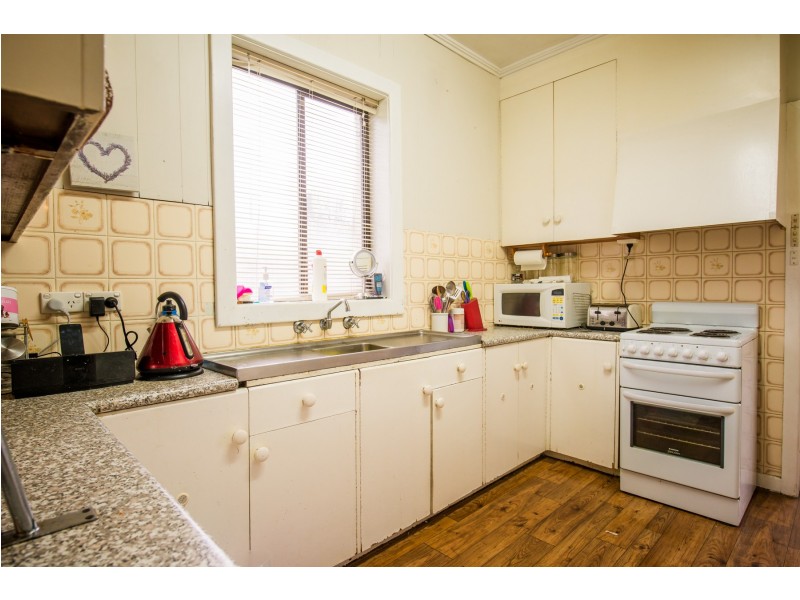 8 Umpherston Street, Mount Gambier SA 5290