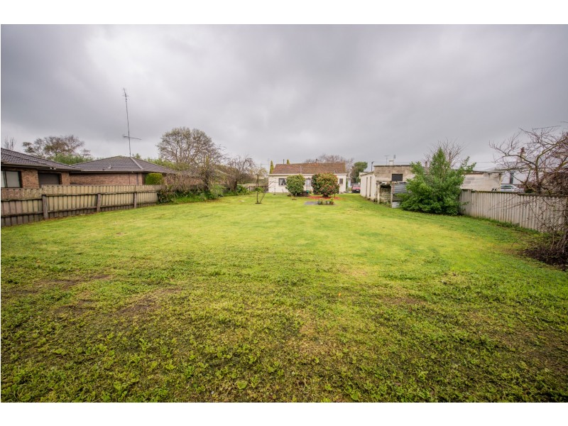 8 Umpherston Street, Mount Gambier SA 5290