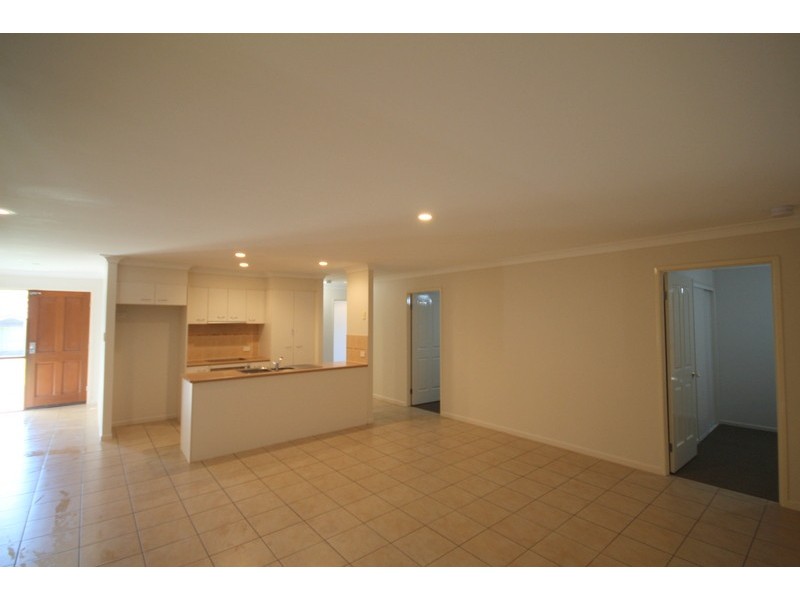 11 Lacy Lane, Upper Coomera QLD 4209