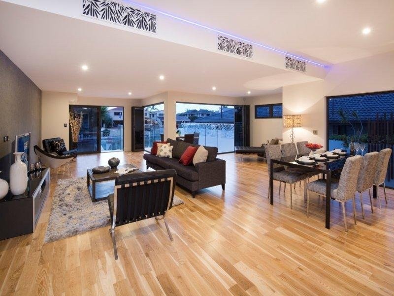 12 Neptune Court, Surfers Paradise QLD 4217