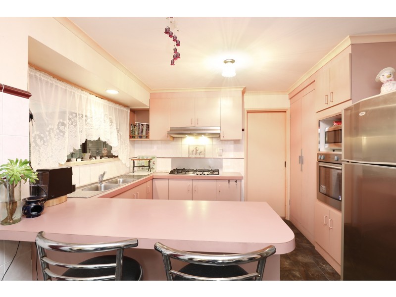 70 Holts Lane, Bacchus Marsh VIC 3340