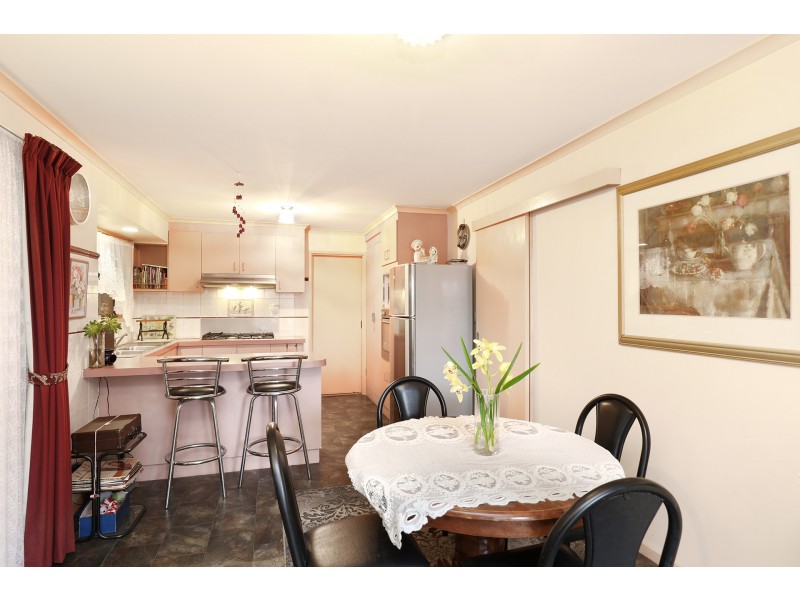 70 Holts Lane, Bacchus Marsh VIC 3340