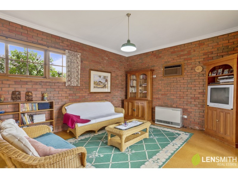 59 Gisborne Road, Bacchus Marsh VIC 3340