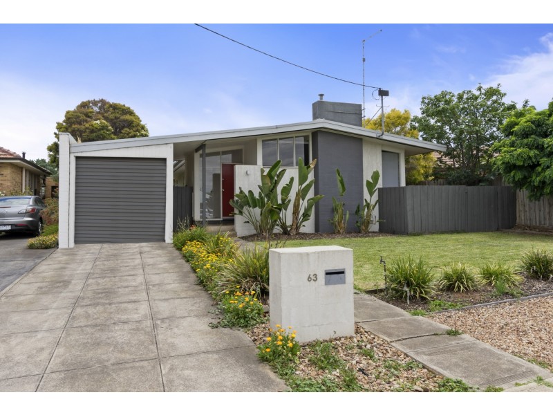 63 Gisborne Road, Bacchus Marsh VIC 3340