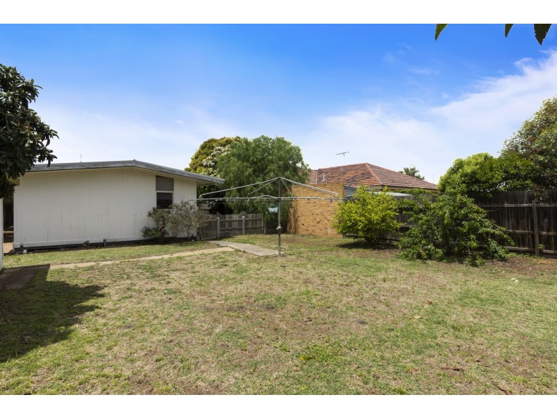63 Gisborne Road, Bacchus Marsh VIC 3340