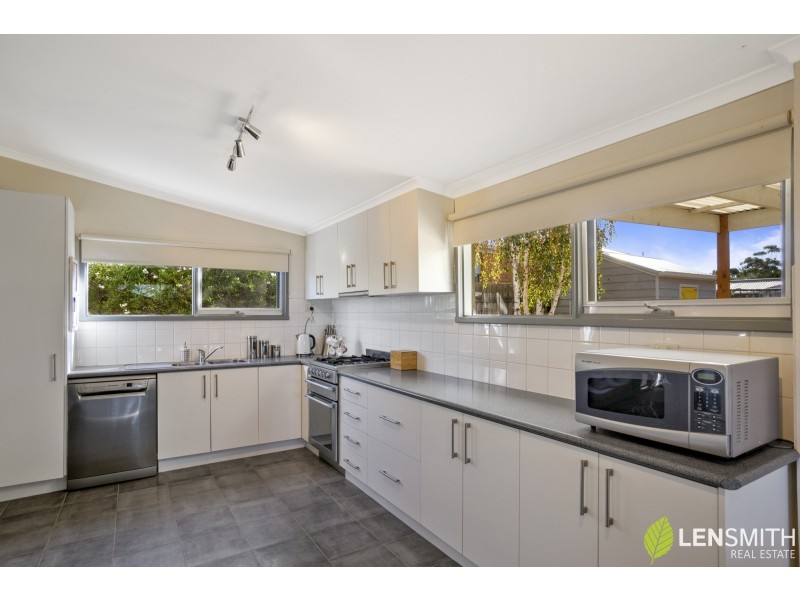34 Labilliere Street, Maddingley VIC 3340