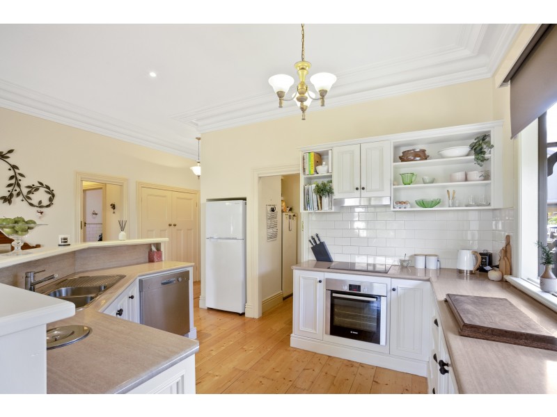 65 Dickson Street, Bacchus Marsh VIC 3340