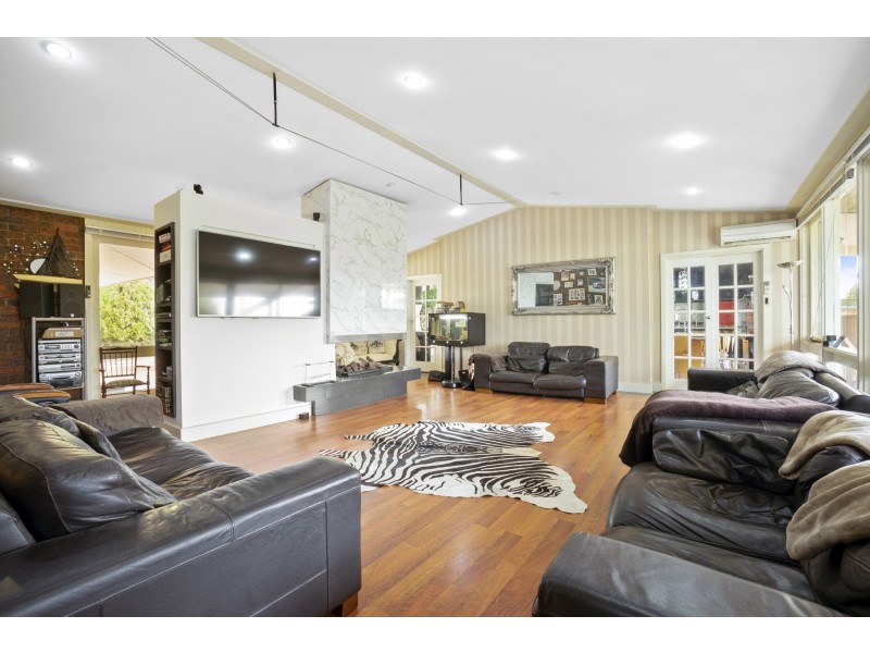 331 Swans Road, Darley VIC 3340