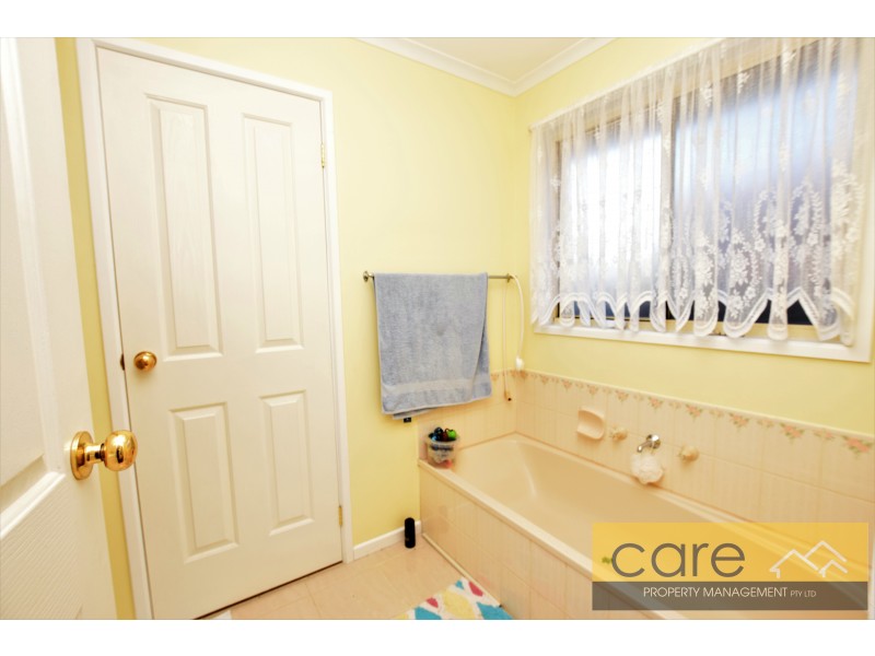 39 Cumberland Chase, Hampton Park VIC 3976