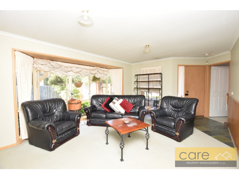 7 Lowther Court, Cranbourne North VIC 3977