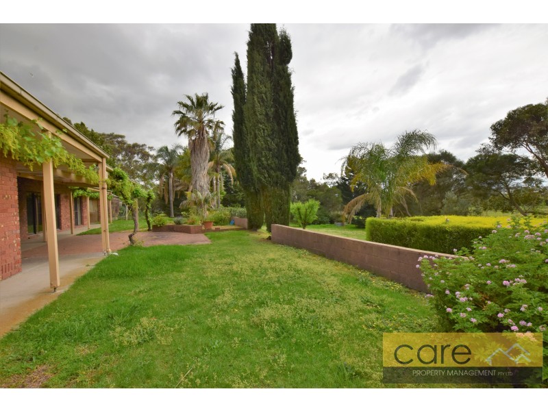 183 Pound Road, Hampton Park VIC 3976