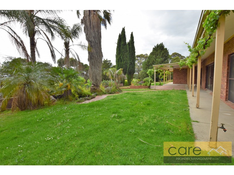 183 Pound Road, Hampton Park VIC 3976