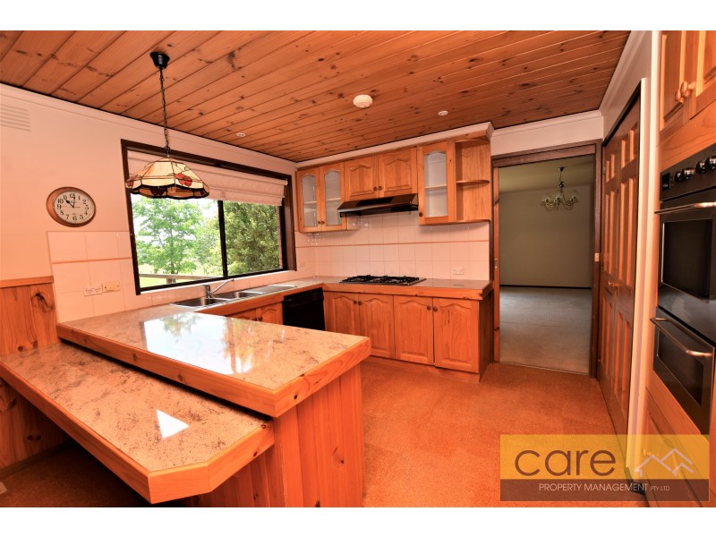 185 POUND ROAD, Hampton Park VIC 3976