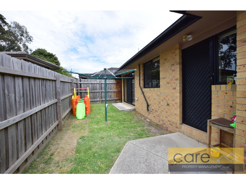 2/73 Somerville Road, Hampton Park VIC 3976
