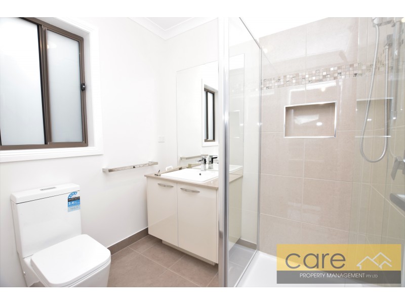 7 GREAT BANJO STREET, Clyde North VIC 3978