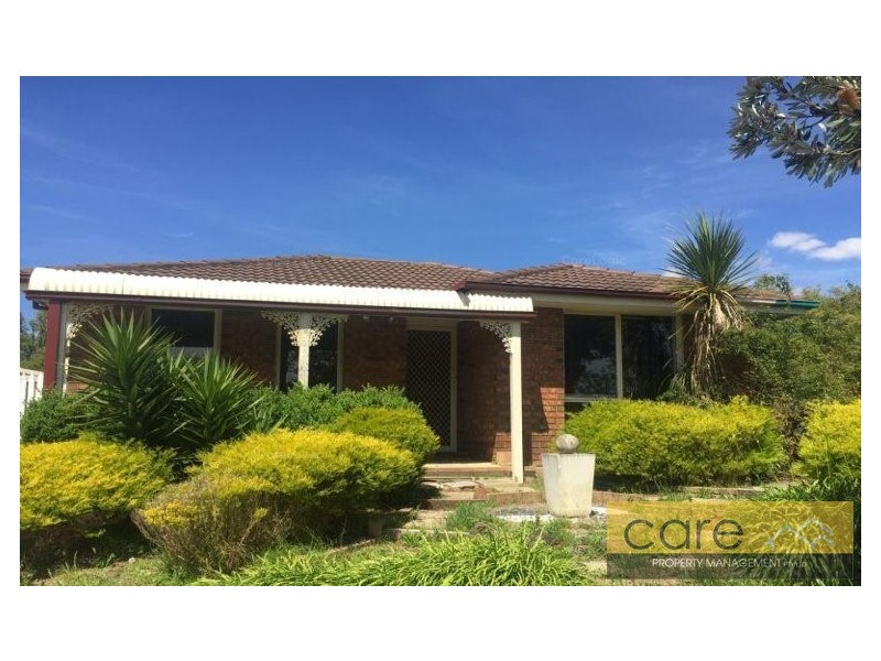 4 FULHAM CLOSE, Hampton Park VIC 3976