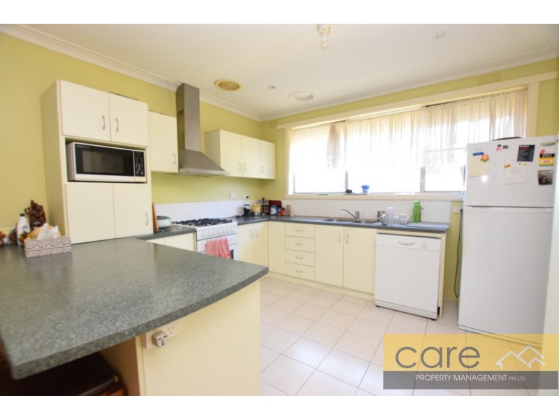 34 Ora Street, Hampton Park VIC 3976