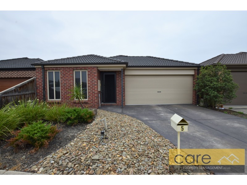 5 Tilly Place, Lynbrook VIC 3975