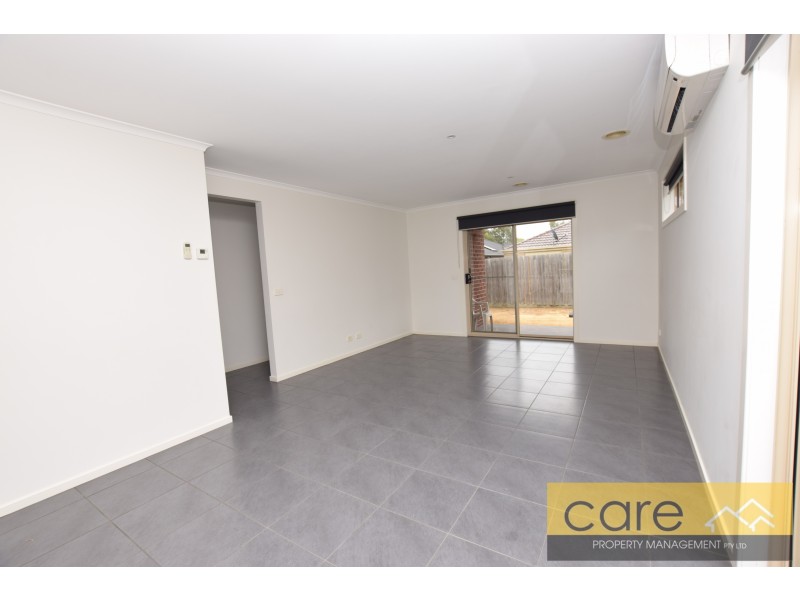 5 Tilly Place, Lynbrook VIC 3975