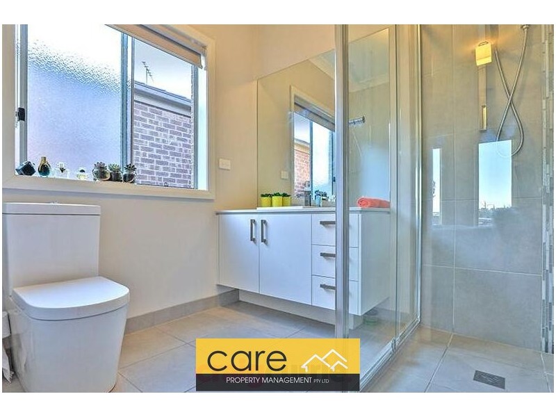 3 Rush Lily Drive, Officer VIC 3809