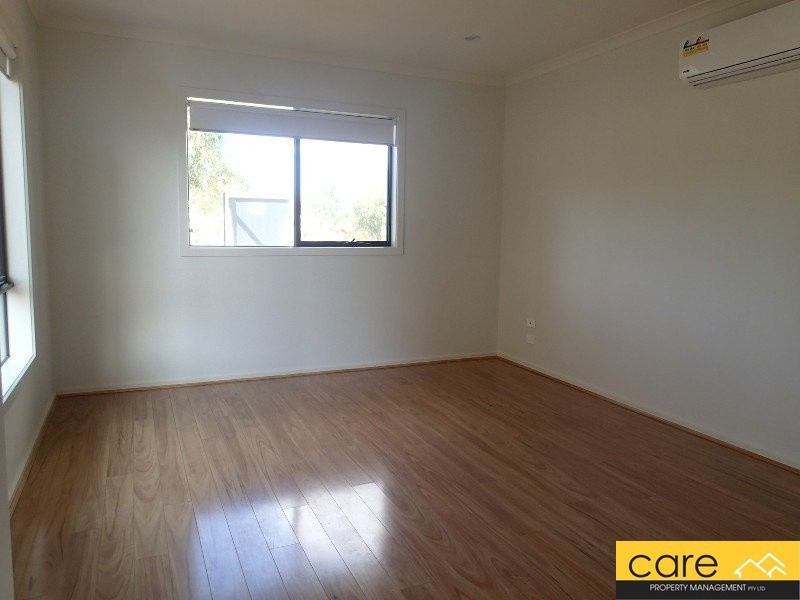 32 Demmie Mews, Lyndhurst VIC 3975