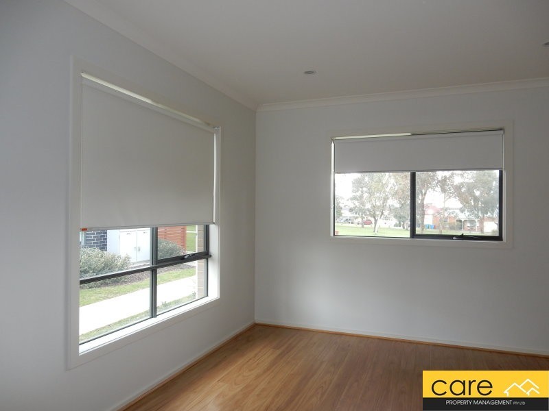 32 Demmie Mews, Lyndhurst VIC 3975