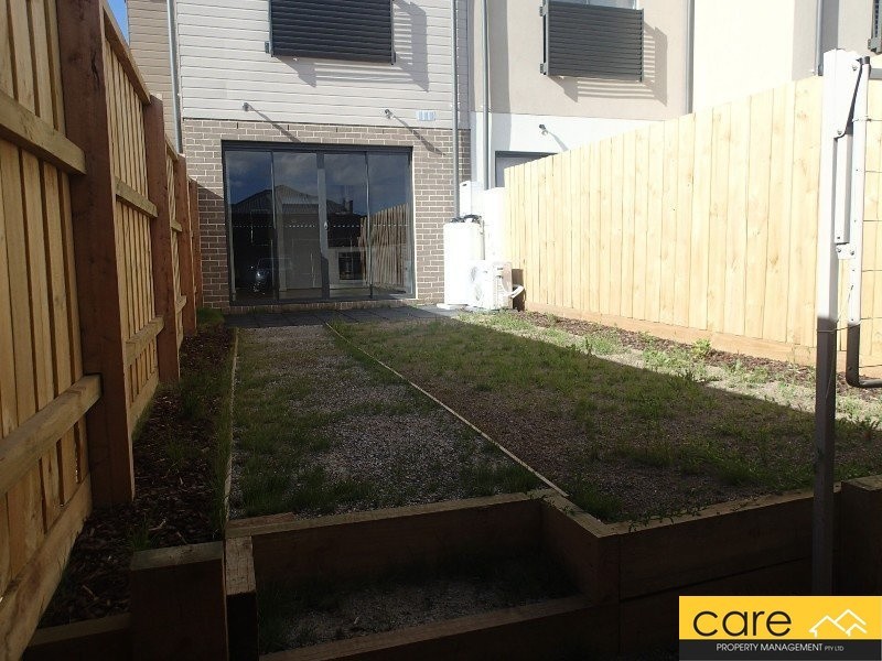 32 Demmie Mews, Lyndhurst VIC 3975