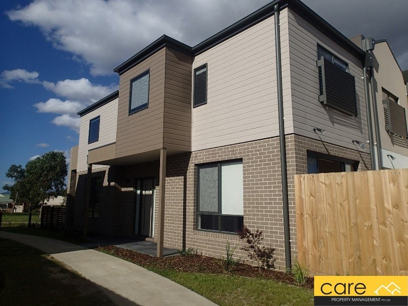 32 Demmie Mews, Lyndhurst VIC 3975