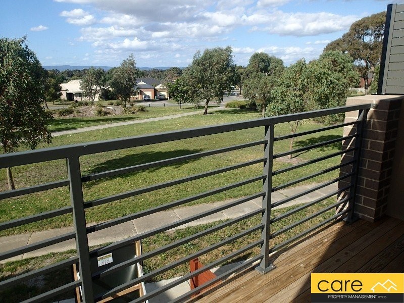 32 Demmie Mews, Lyndhurst VIC 3975