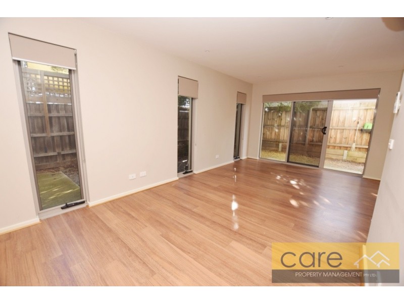 3/27 Police Road, Mulgrave VIC 3170