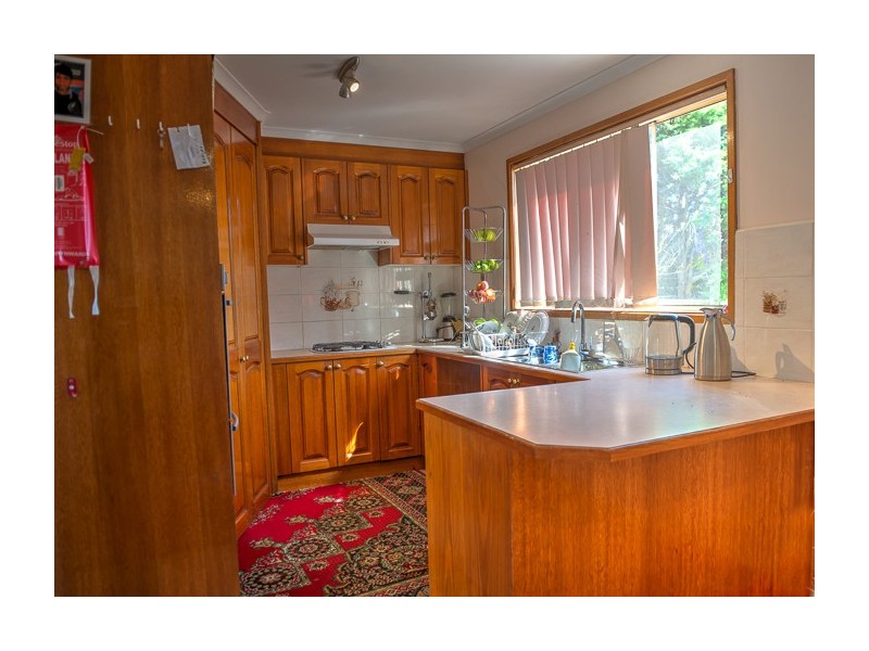 5 Anthony Court,, Hallam VIC 3803