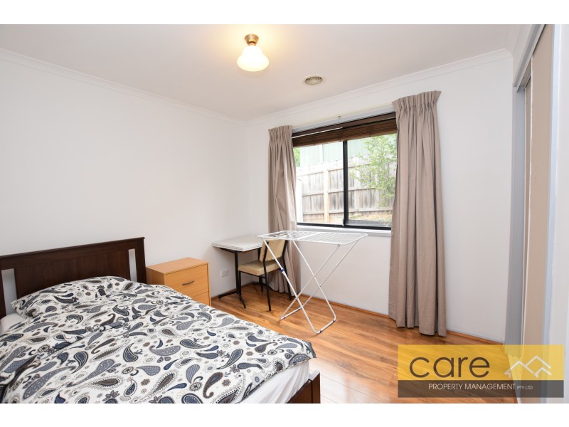 18 Burlington Chase, Hampton Park VIC 3976