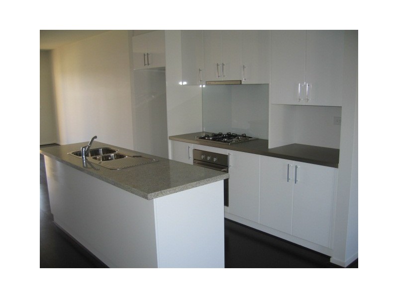 3/2 THE ENTRANCE, Pakenham VIC 3810
