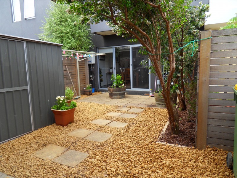 3/2 THE ENTRANCE, Pakenham VIC 3810